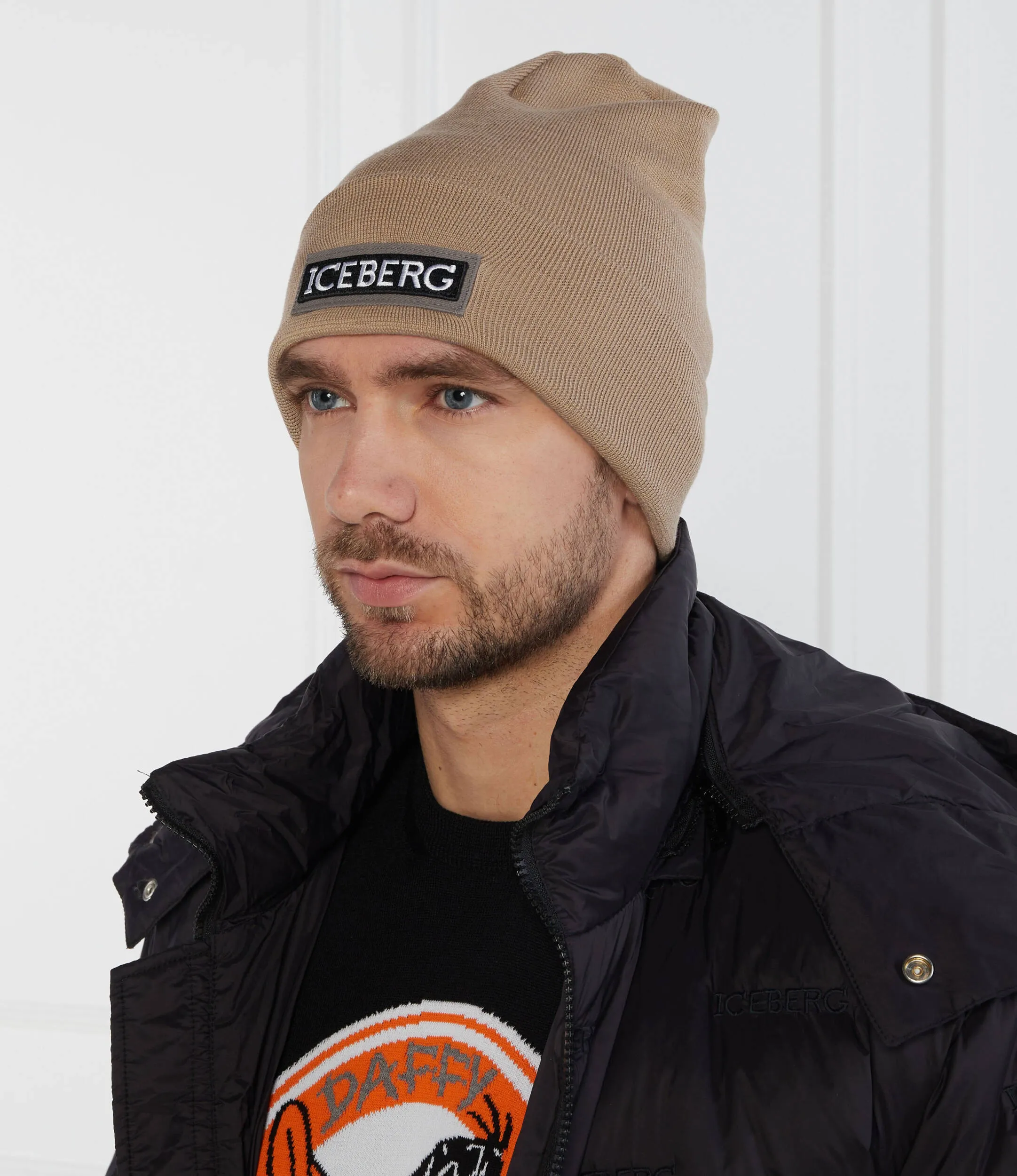 Badge Logo Beanies (Khaki) - I23304270101499