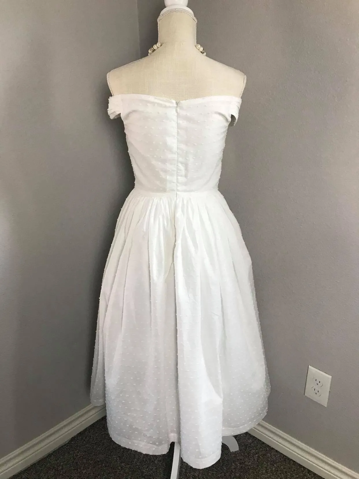 Caroline Dress in White solid cotton size S