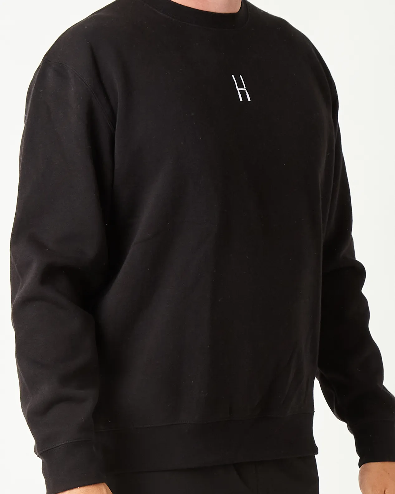 Core Sweater - Black