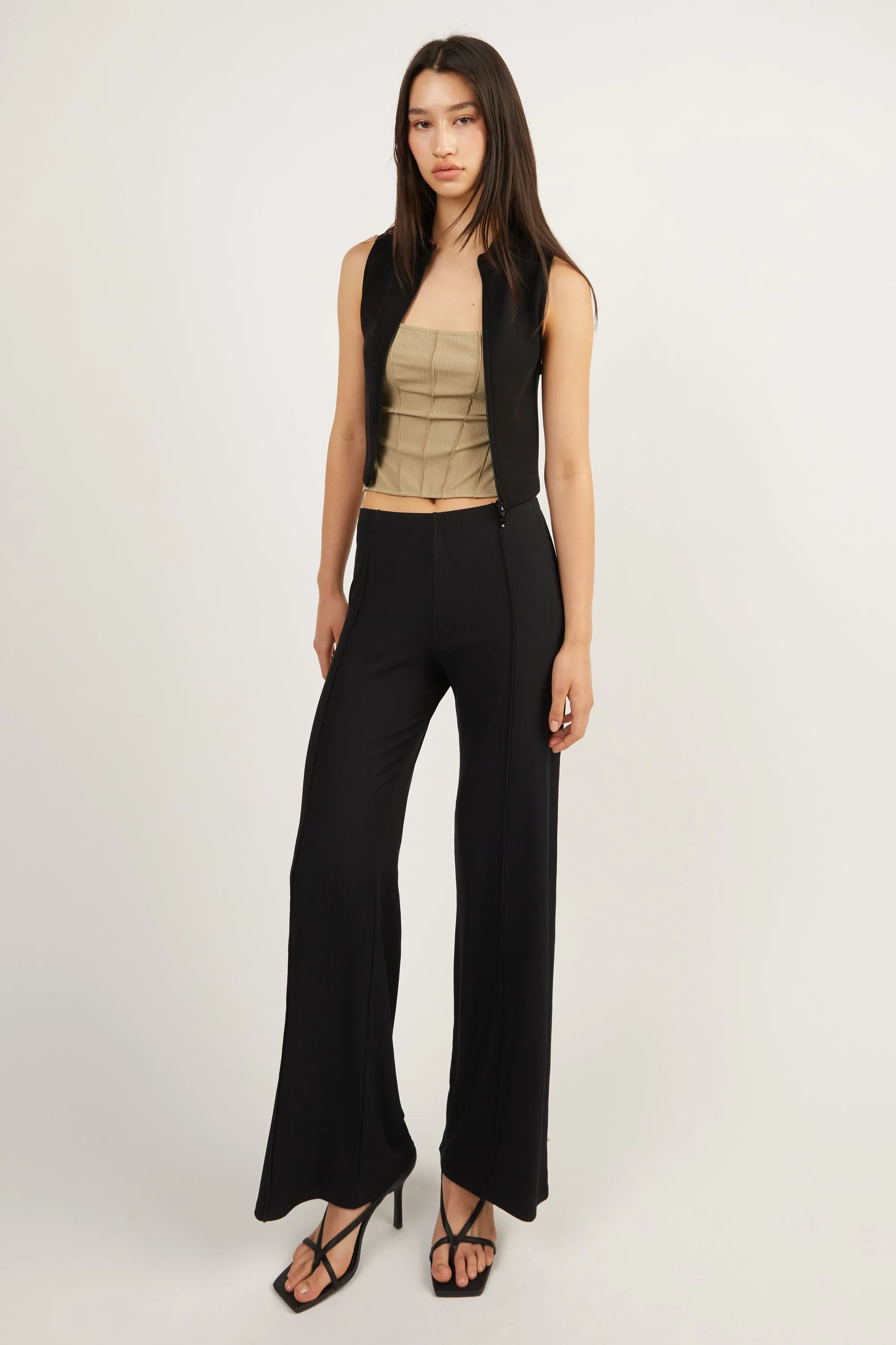 FLARED PANT WITH STITCH DETAILS