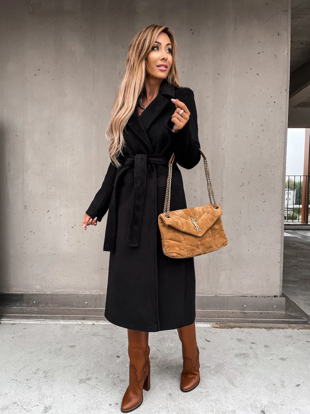 Hnzxzm trending fall outfits 2024 Spring and Autumn Woolen Coat Simple Fashion V-neck Lace-up Long Coat for Women