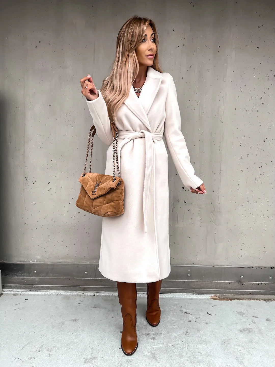 Hnzxzm trending fall outfits 2024 Spring and Autumn Woolen Coat Simple Fashion V-neck Lace-up Long Coat for Women