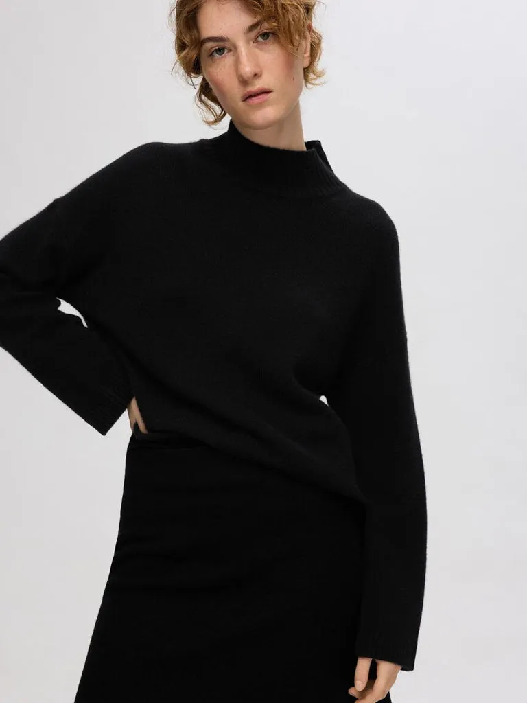 Selected Femme Cille Cashmere Knit in Black