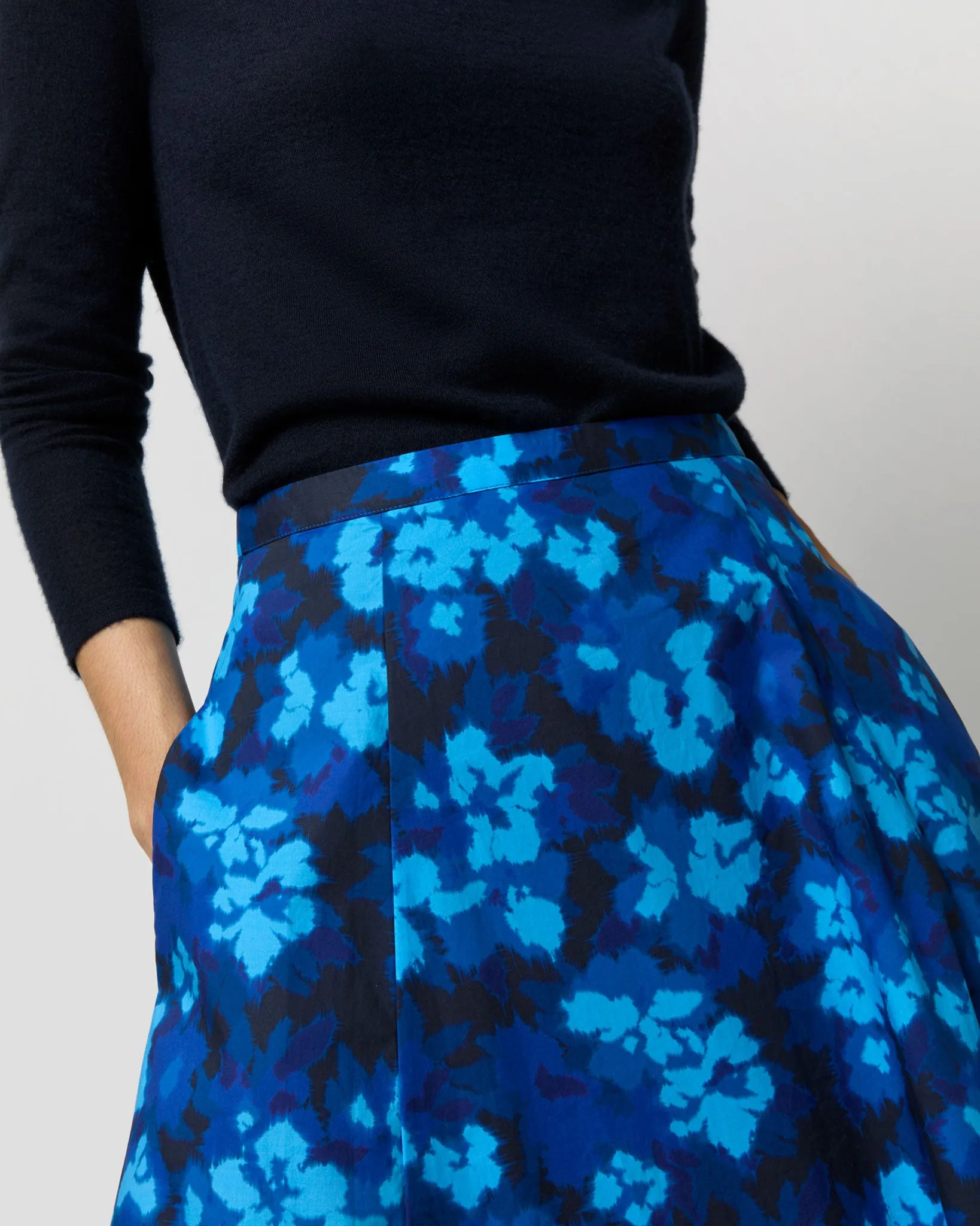 Vianne Skirt in Azure